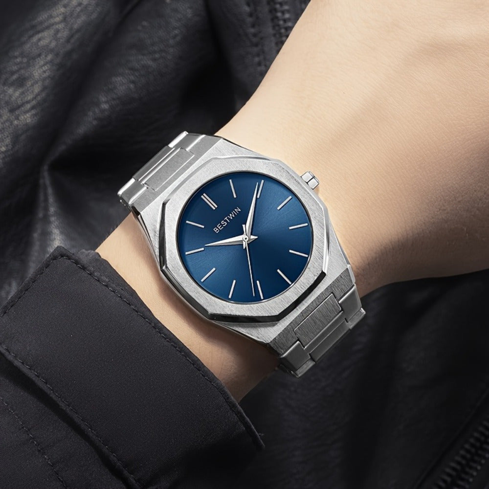 Elegante reloj de cuarzo para hombre con elegante correa de acero de aleación: esfera sencilla pero sofisticada para eventos sociales y empresariales, el regalo perfecto.